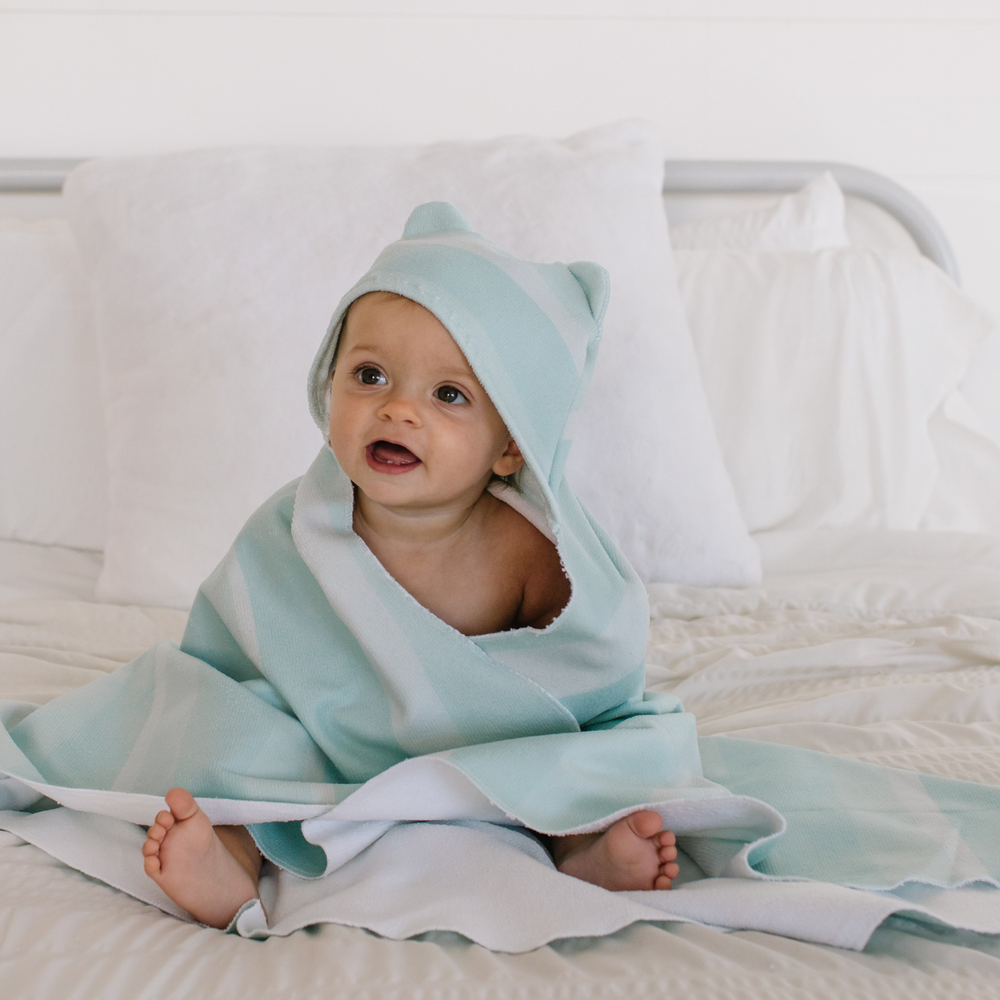 Personalized  Hooded Baby Towels | Sandy Waves